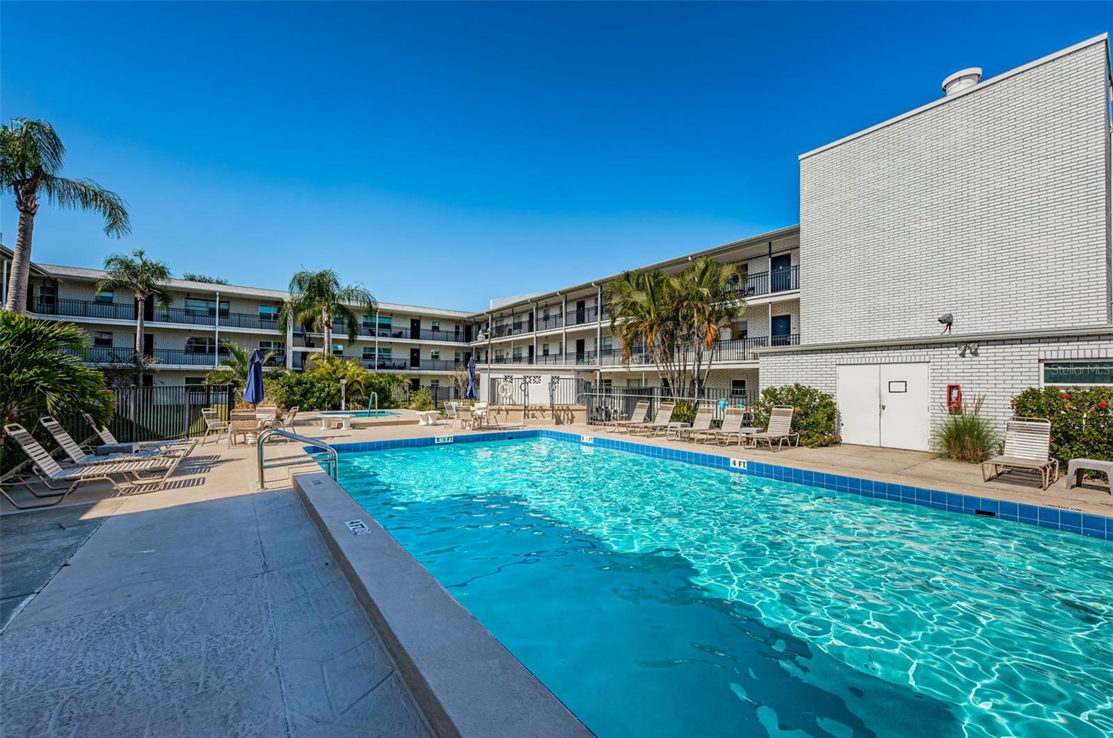 FRENCH QUARTER NORTH CONDO THE - Residential