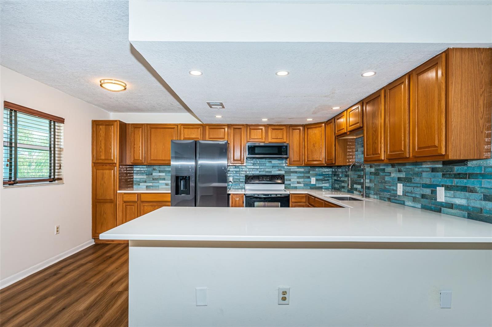 FRENCH QUARTER NORTH CONDO THE - Residential