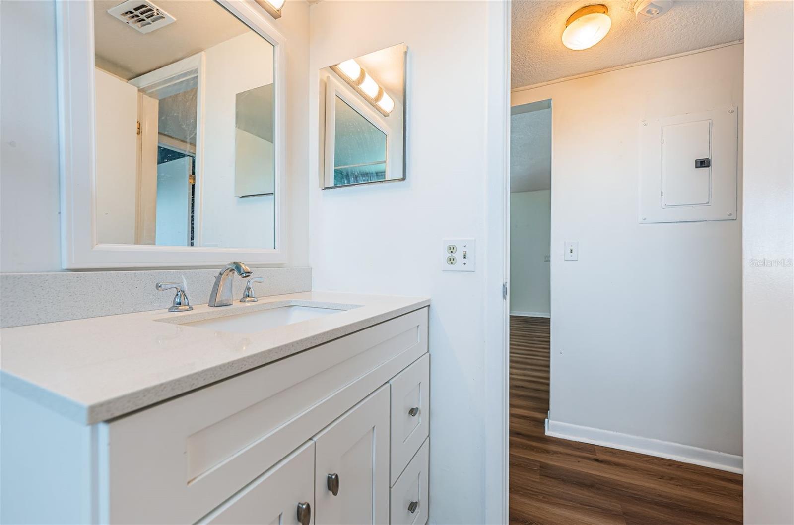 FRENCH QUARTER NORTH CONDO THE - Residential