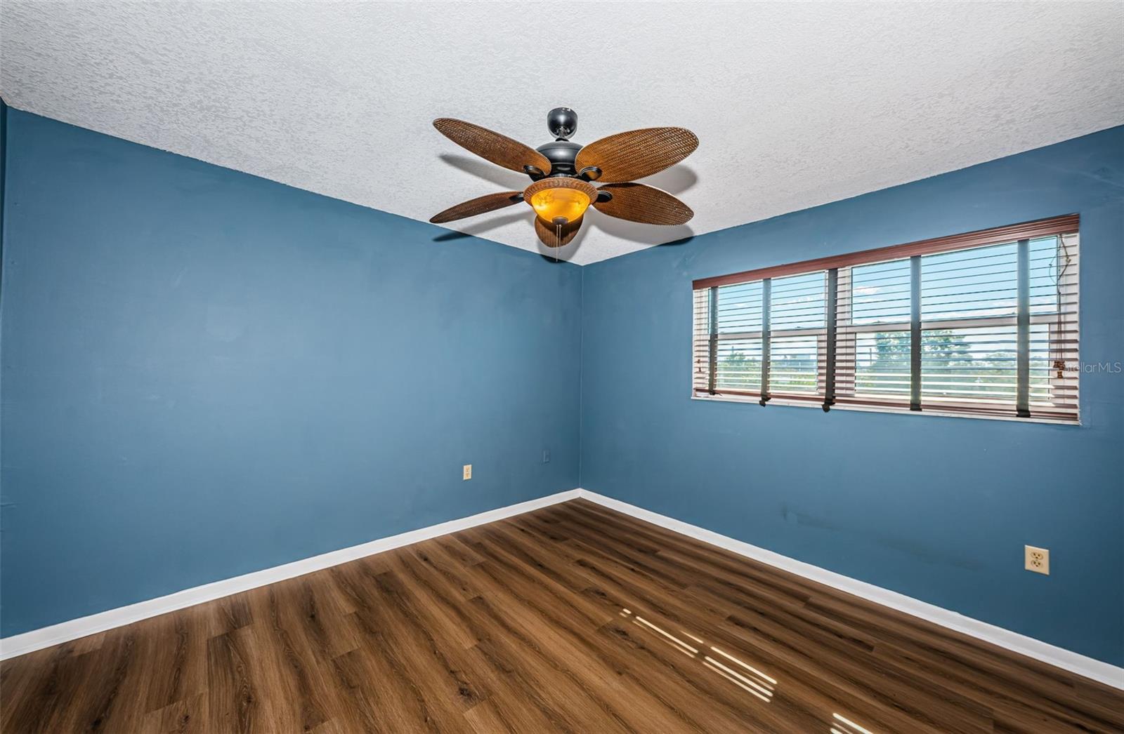 FRENCH QUARTER NORTH CONDO THE - Residential