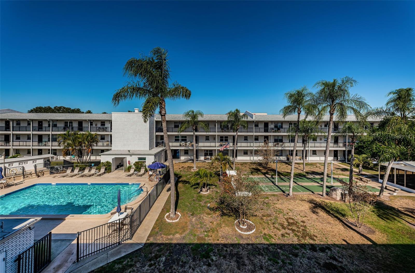 FRENCH QUARTER NORTH CONDO THE - Residential