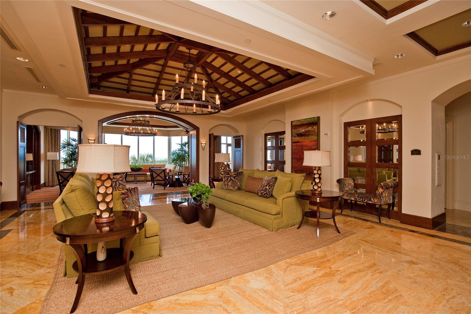 85 AVENUE DE LA MER 102