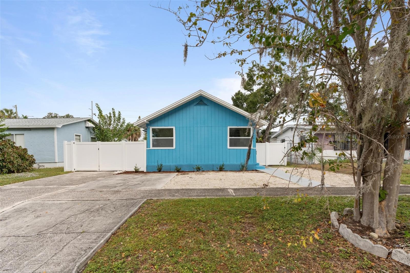 Casas a venda 2 - Jen Dantas 2331 16TH AVENUE S