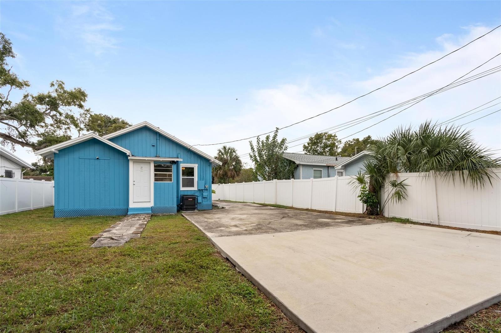 GREEN ACRES - Residential