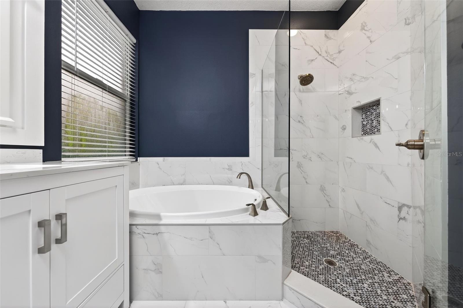 CARLYLE AT VILLAGES OF PALM-AIRE - Residential