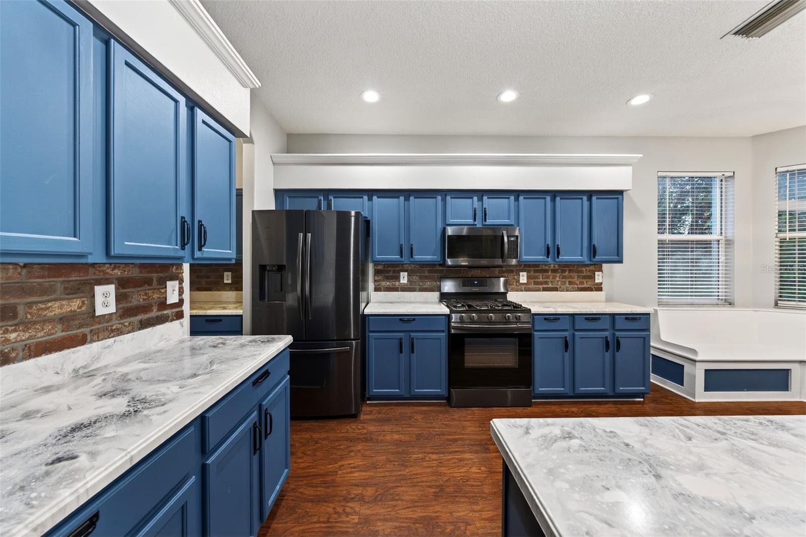 CARLYLE AT VILLAGES OF PALM-AIRE - Residential