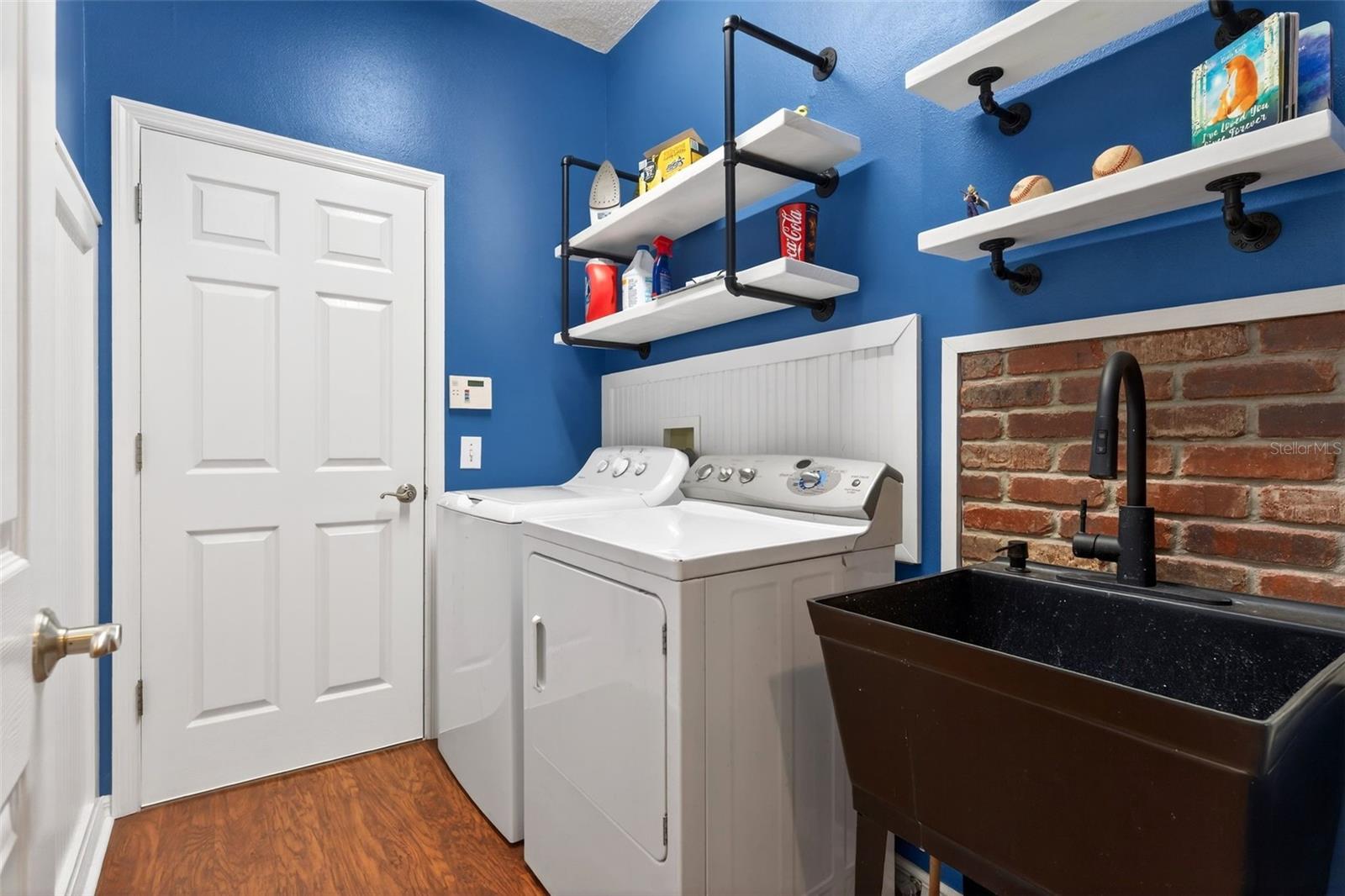 CARLYLE AT VILLAGES OF PALM-AIRE - Residential