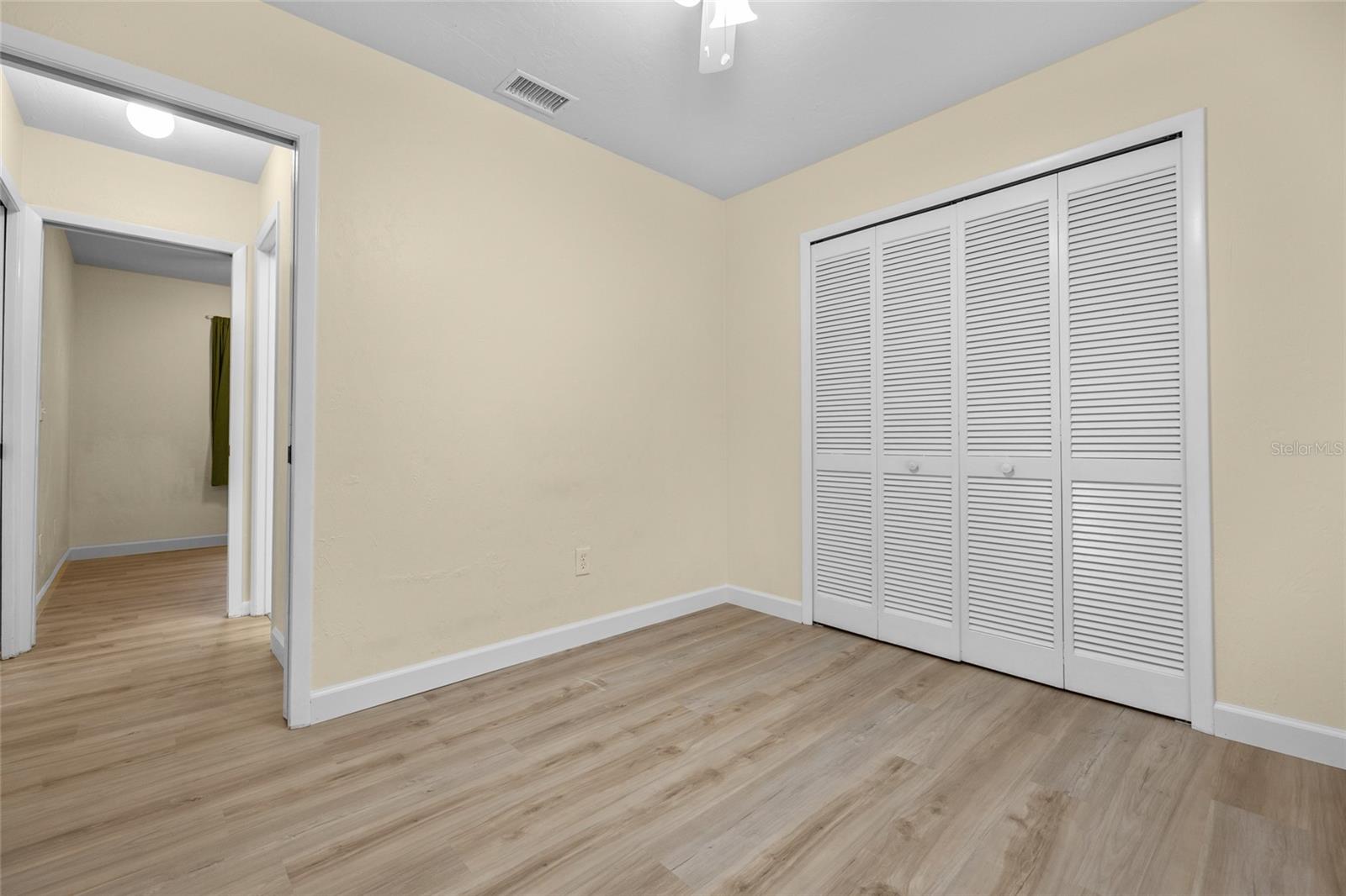 SPRINGTREE VII - Residential