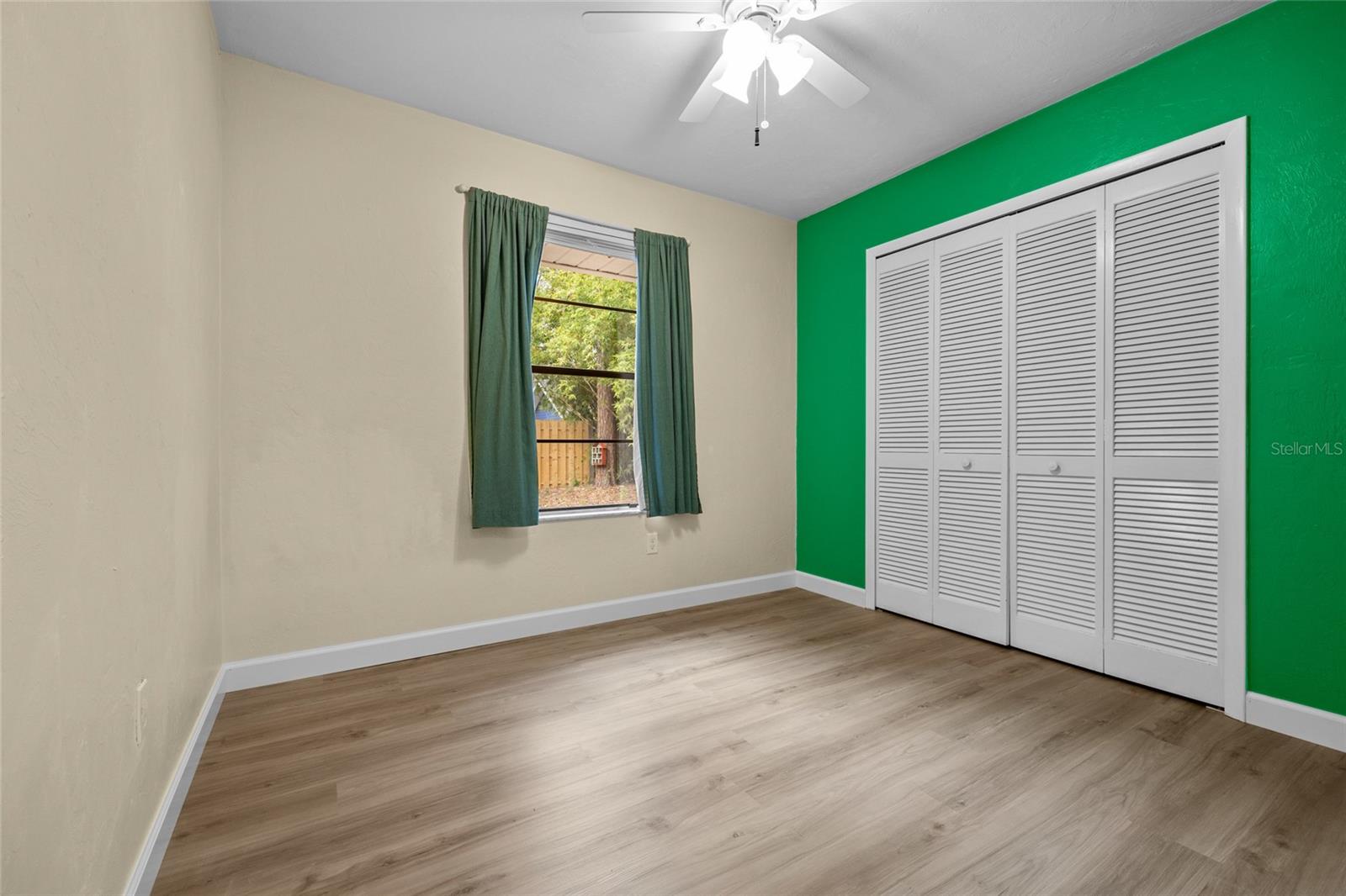 SPRINGTREE VII - Residential