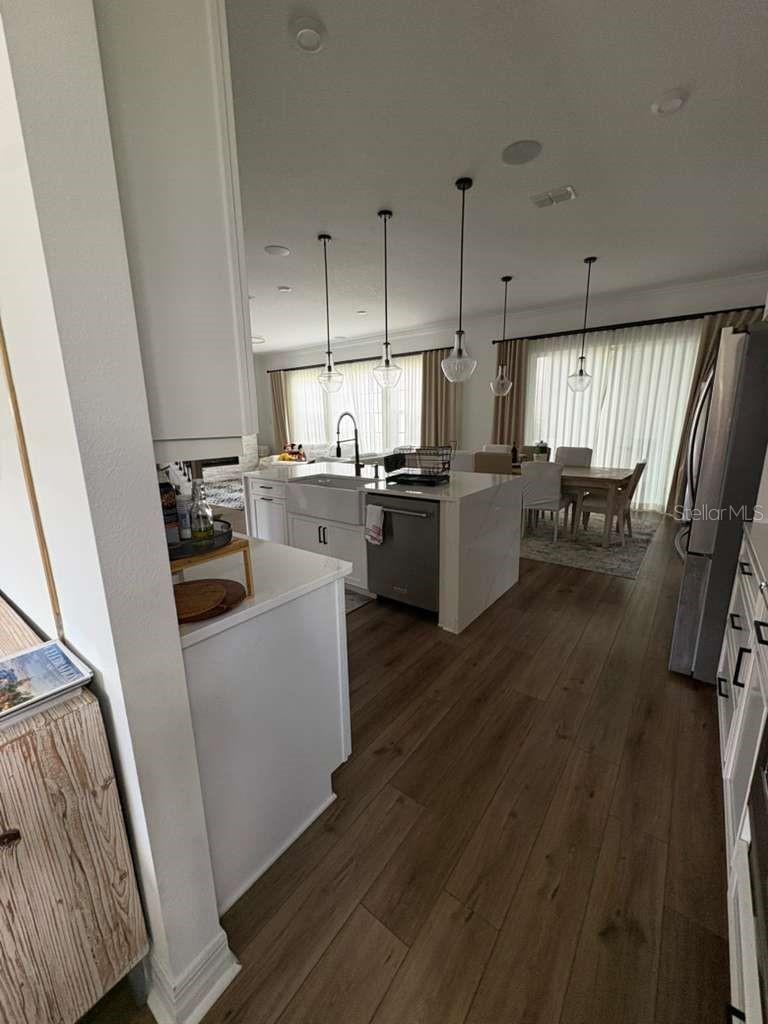 CELEBRATION ISLAND VILLAGE PH 1B - Residential Lease