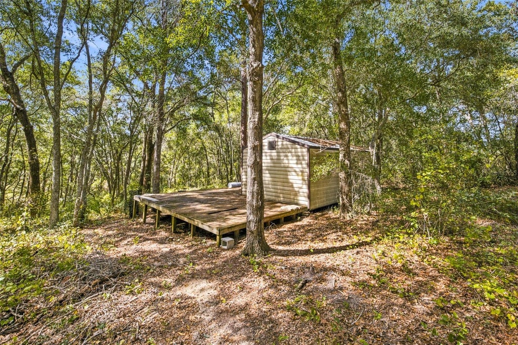 Photo of Tbd SE 160 Court Road, Ocklawaha, FL 32179 (MLS # OM734603)