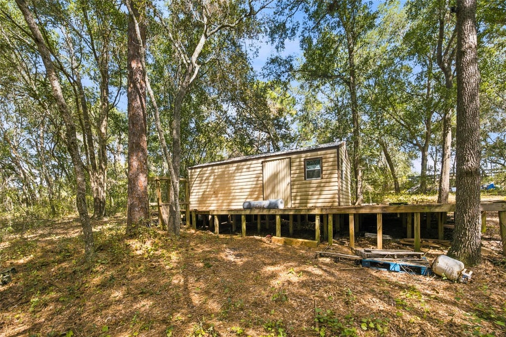Photo of Tbd SE 160 Court Road, Ocklawaha, FL 32179 (MLS # OM734603)