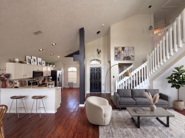 8103 TAR HOLLOW DRIVE, GIBSONTON, FL, 33534 3 8103 TAR HOLLOW DRIVE