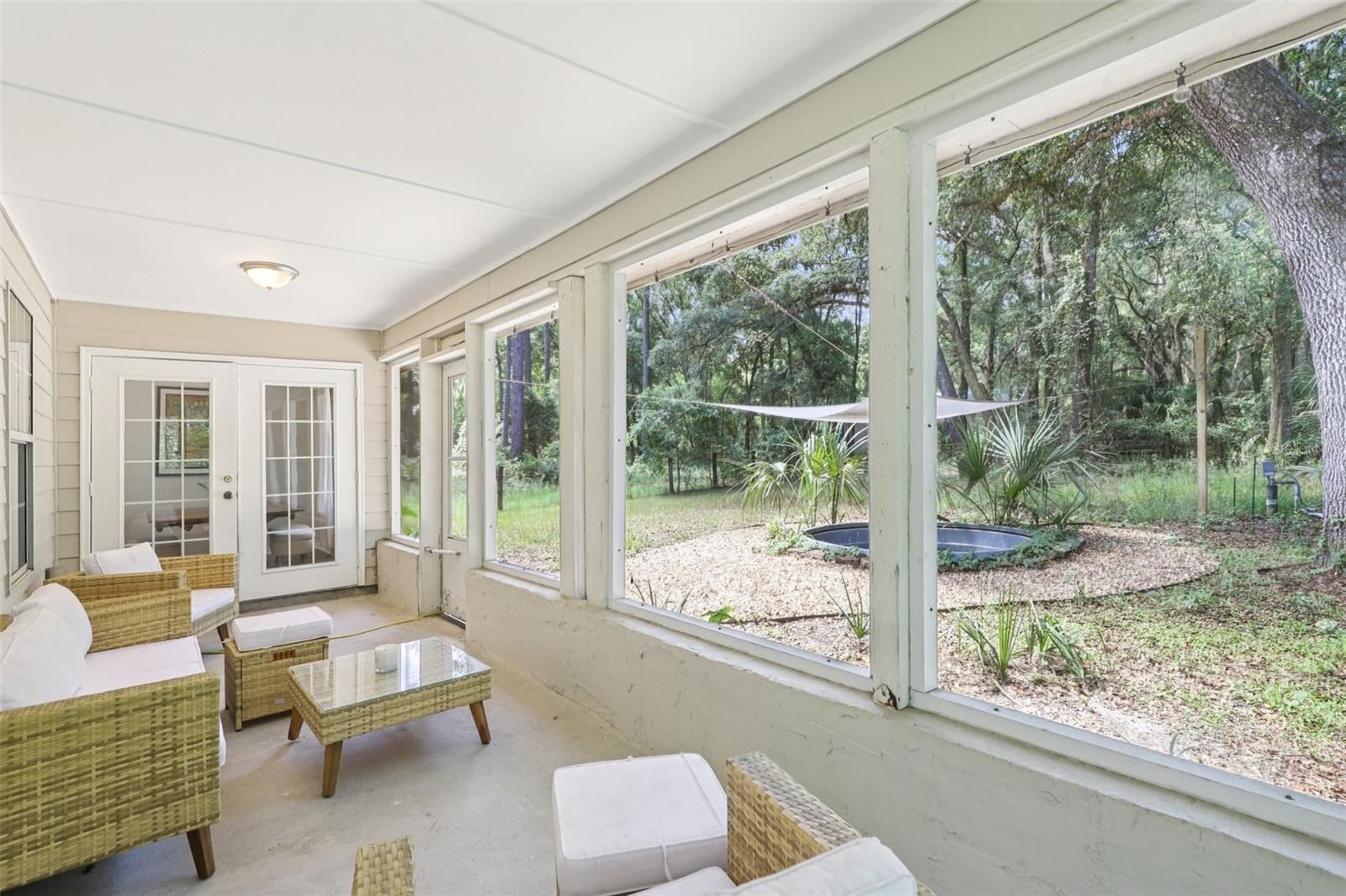 OCKLAWAHA RIVER LANDINGS - Residential