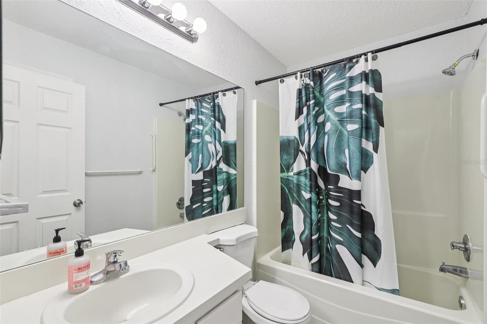 OCKLAWAHA RIVER LANDINGS - Residential