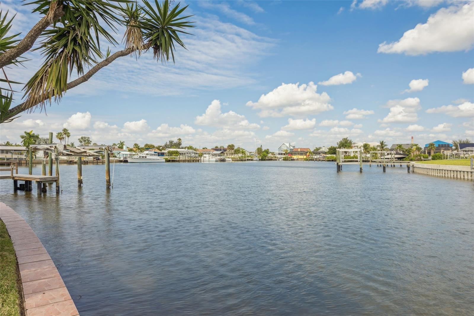 APOLLO BEACH - Residential