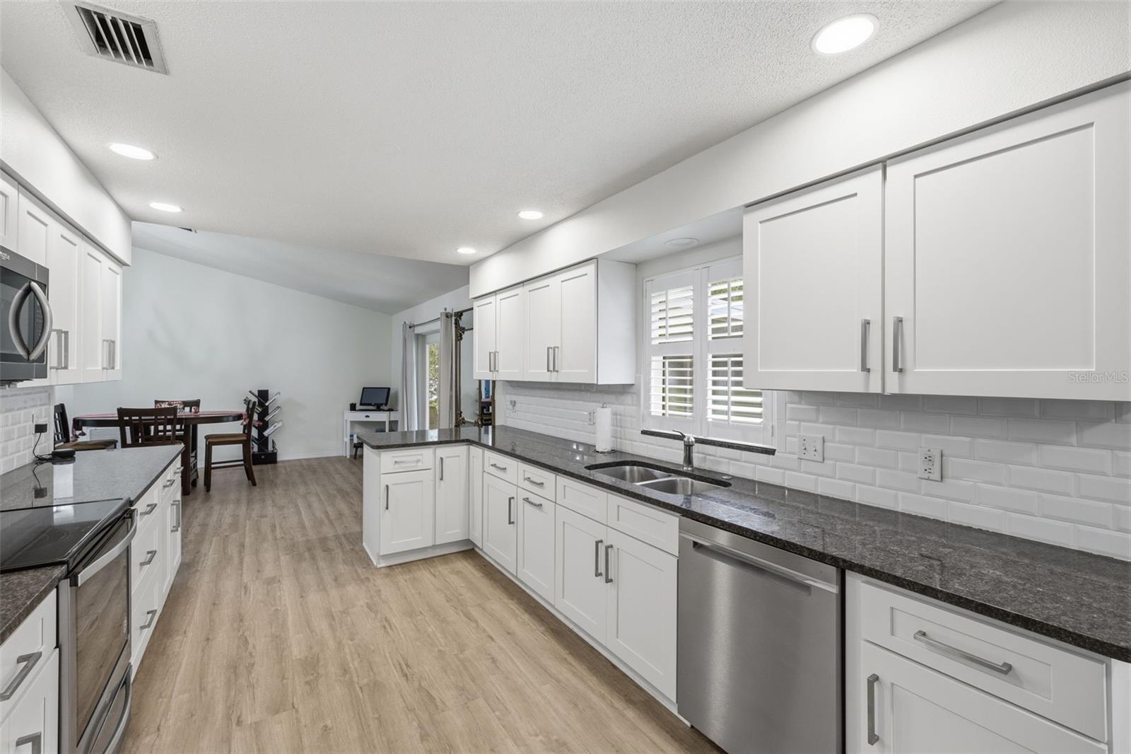 SOUTHSIDE TERRACE REP - Residential