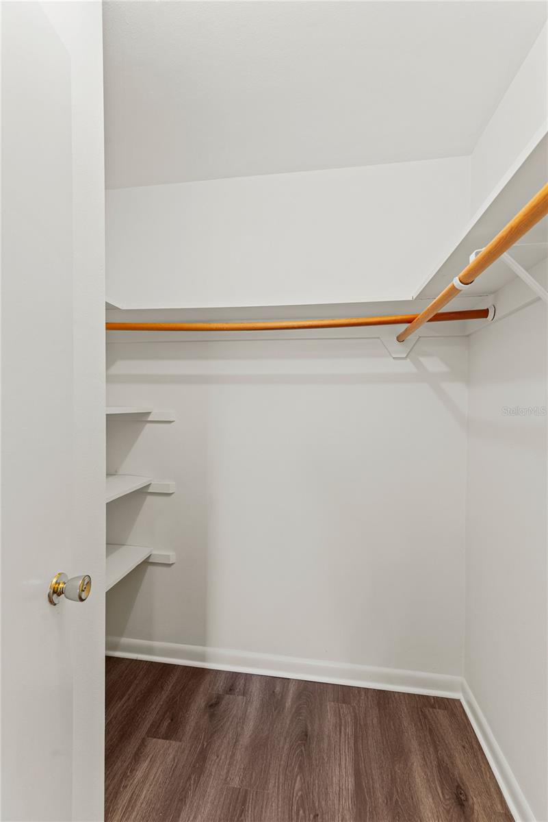 ROBERTA PLACE - Residential