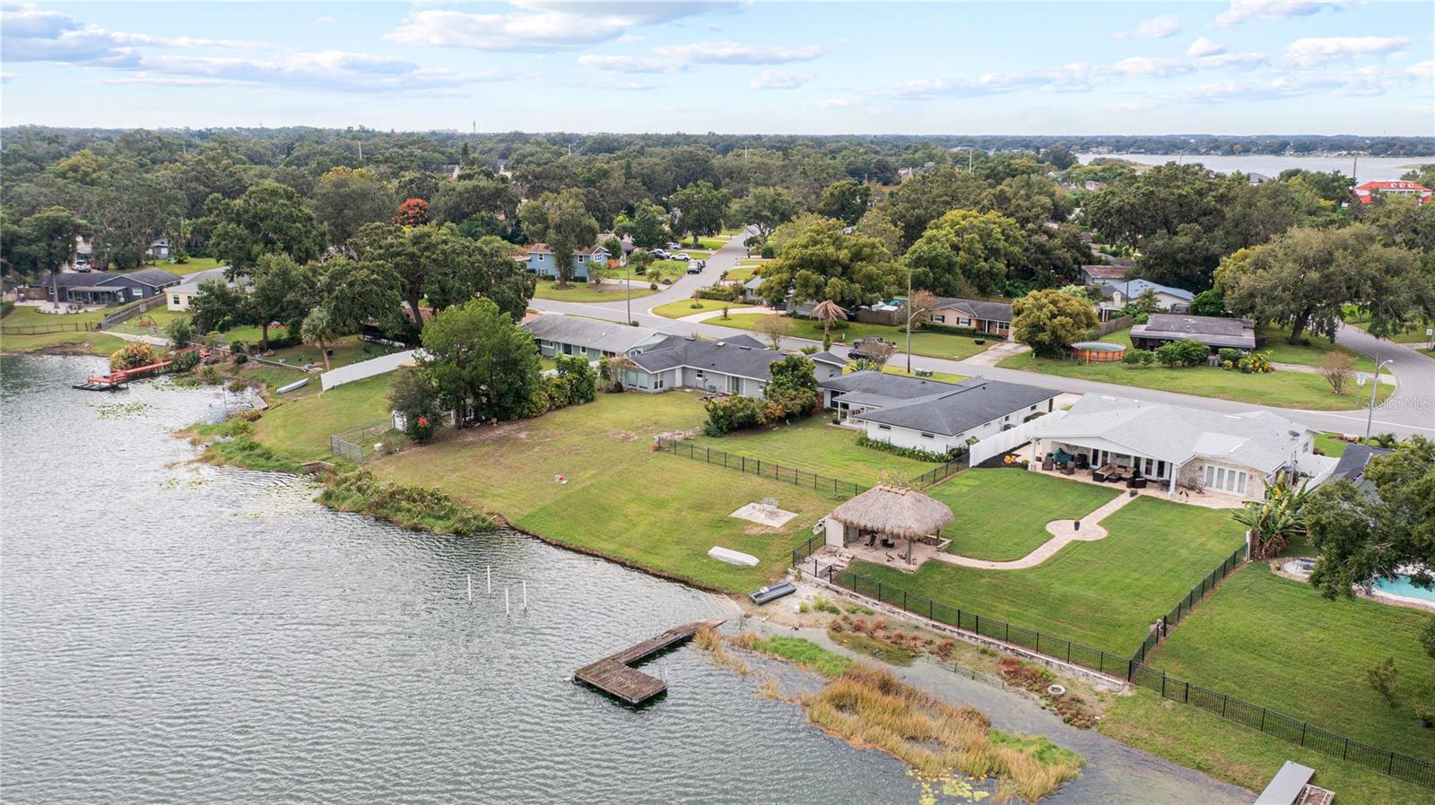 ROBERTA PLACE - Residential