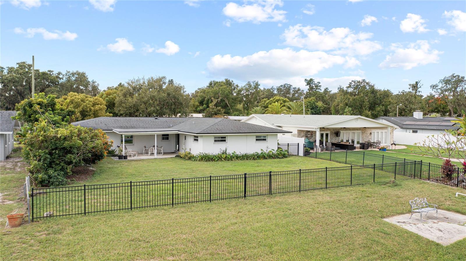 ROBERTA PLACE - Residential