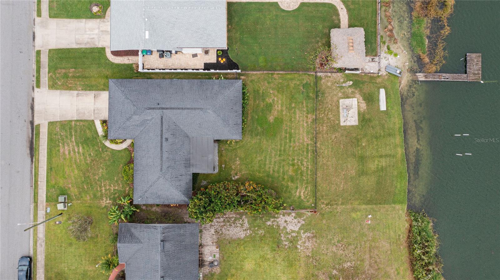 ROBERTA PLACE - Residential