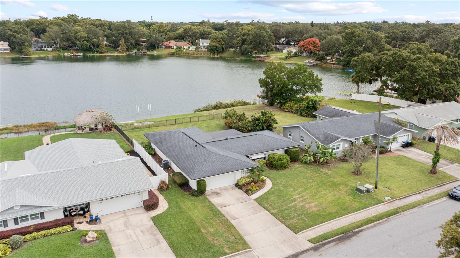 ROBERTA PLACE - Residential