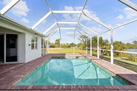 A home in PORT CHARLOTTE