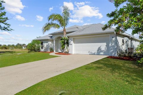 A home in PORT CHARLOTTE