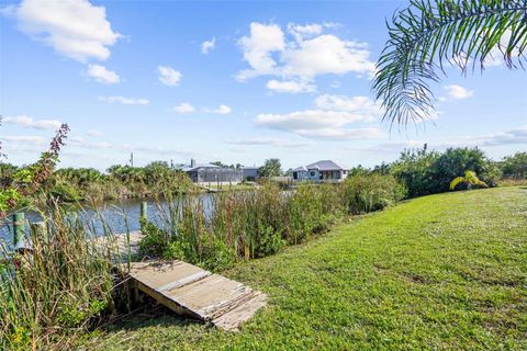 A home in PORT CHARLOTTE