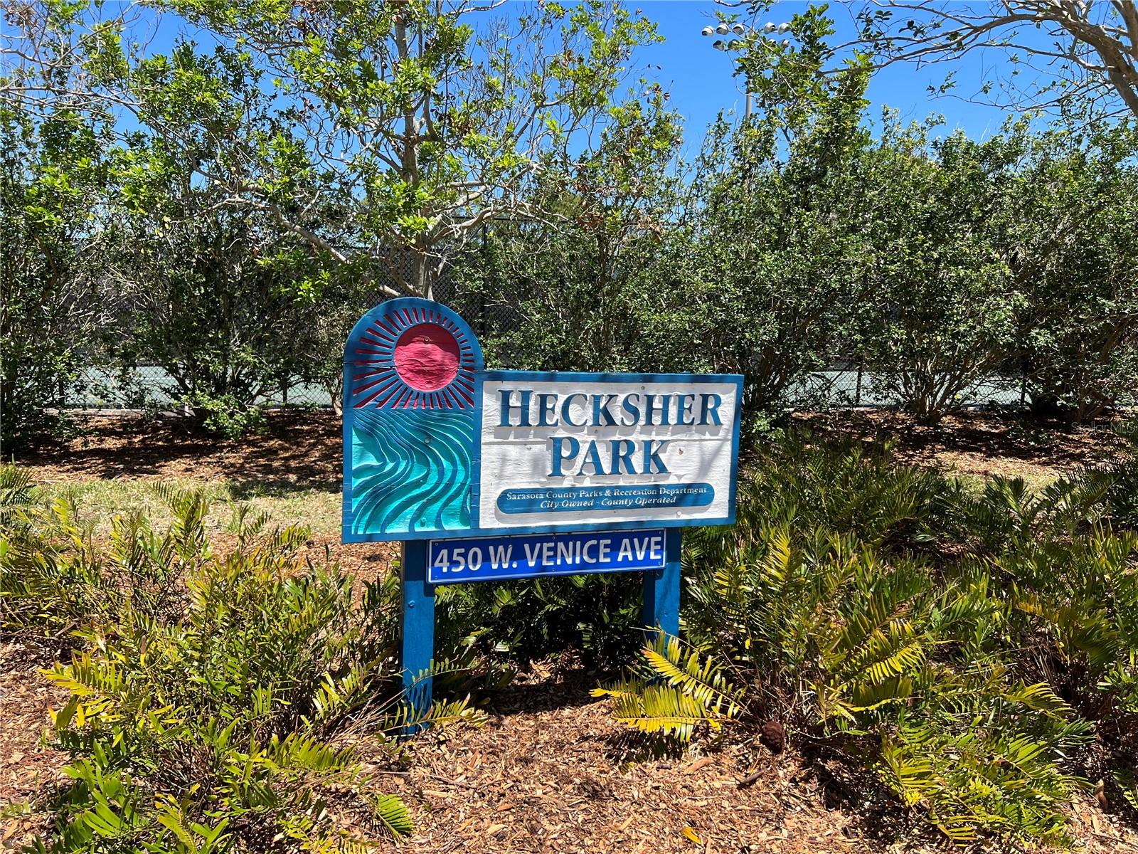 PARKDALE WEST - Residential