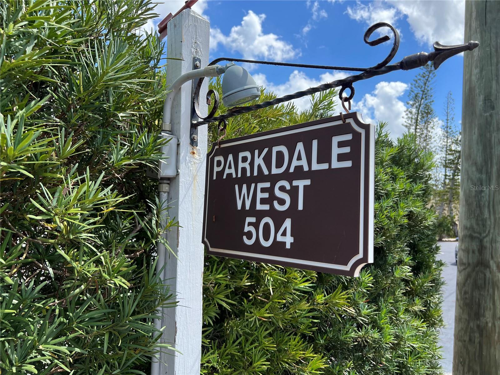 PARKDALE WEST - Residential