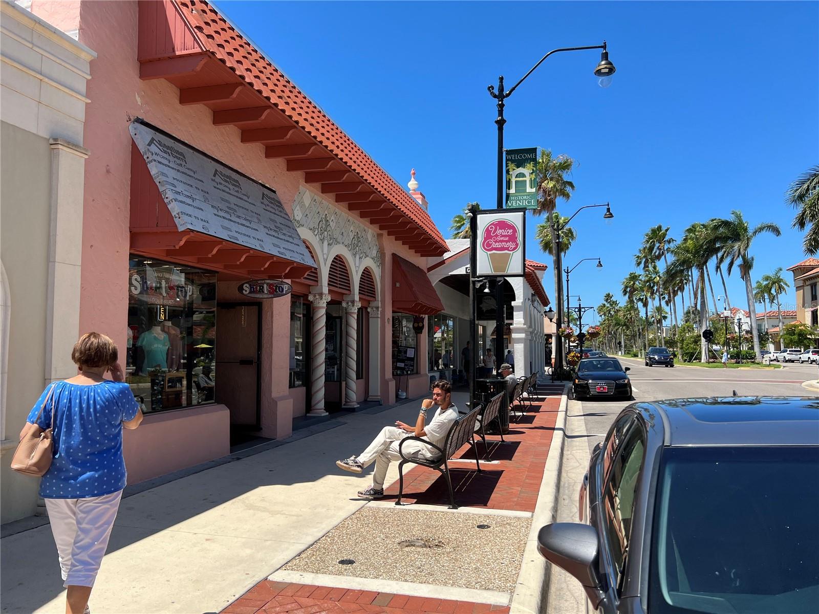 PARKDALE WEST - Residential