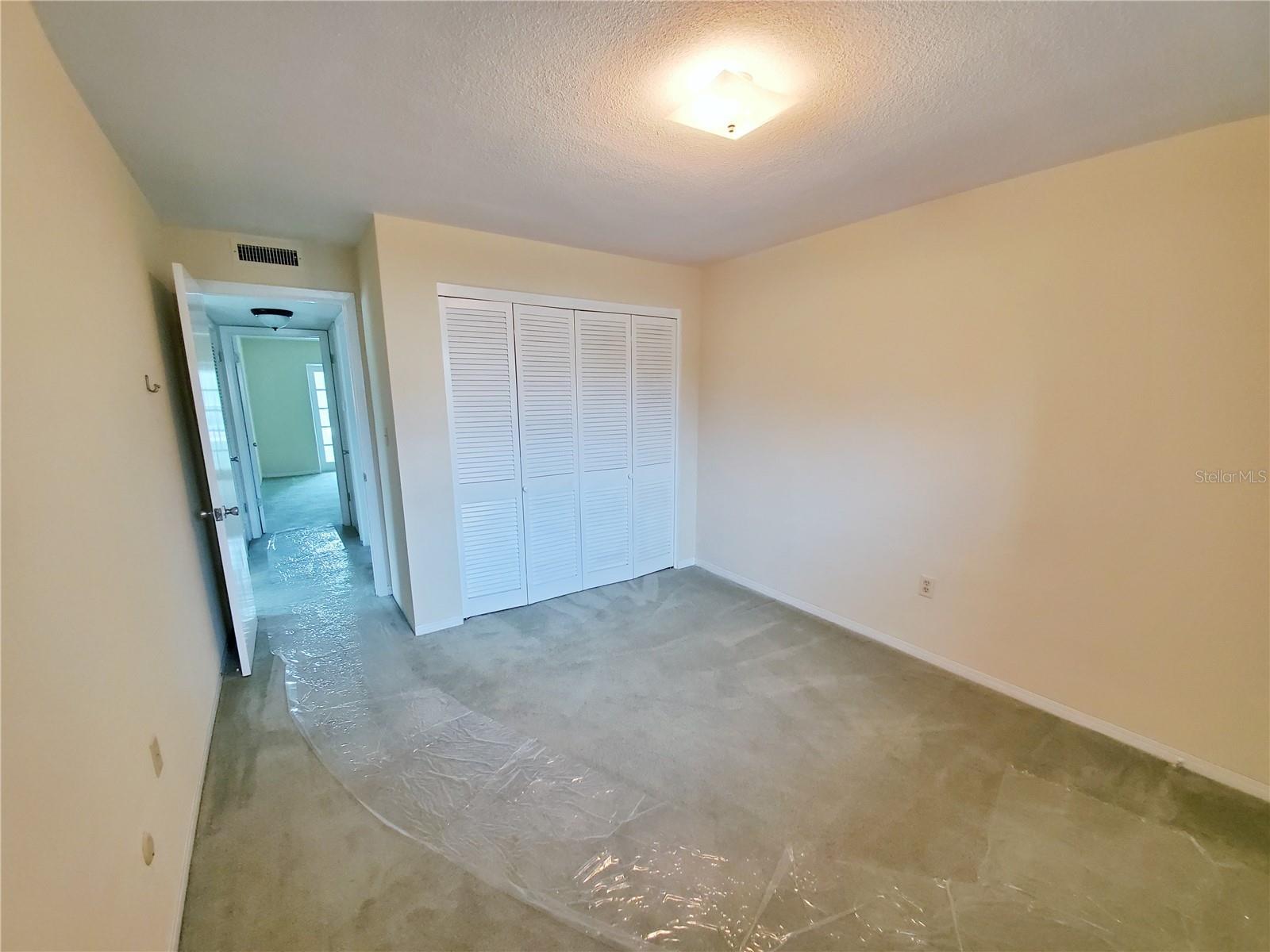 DISSTON PLAZA APTS CONDO - Residential Lease