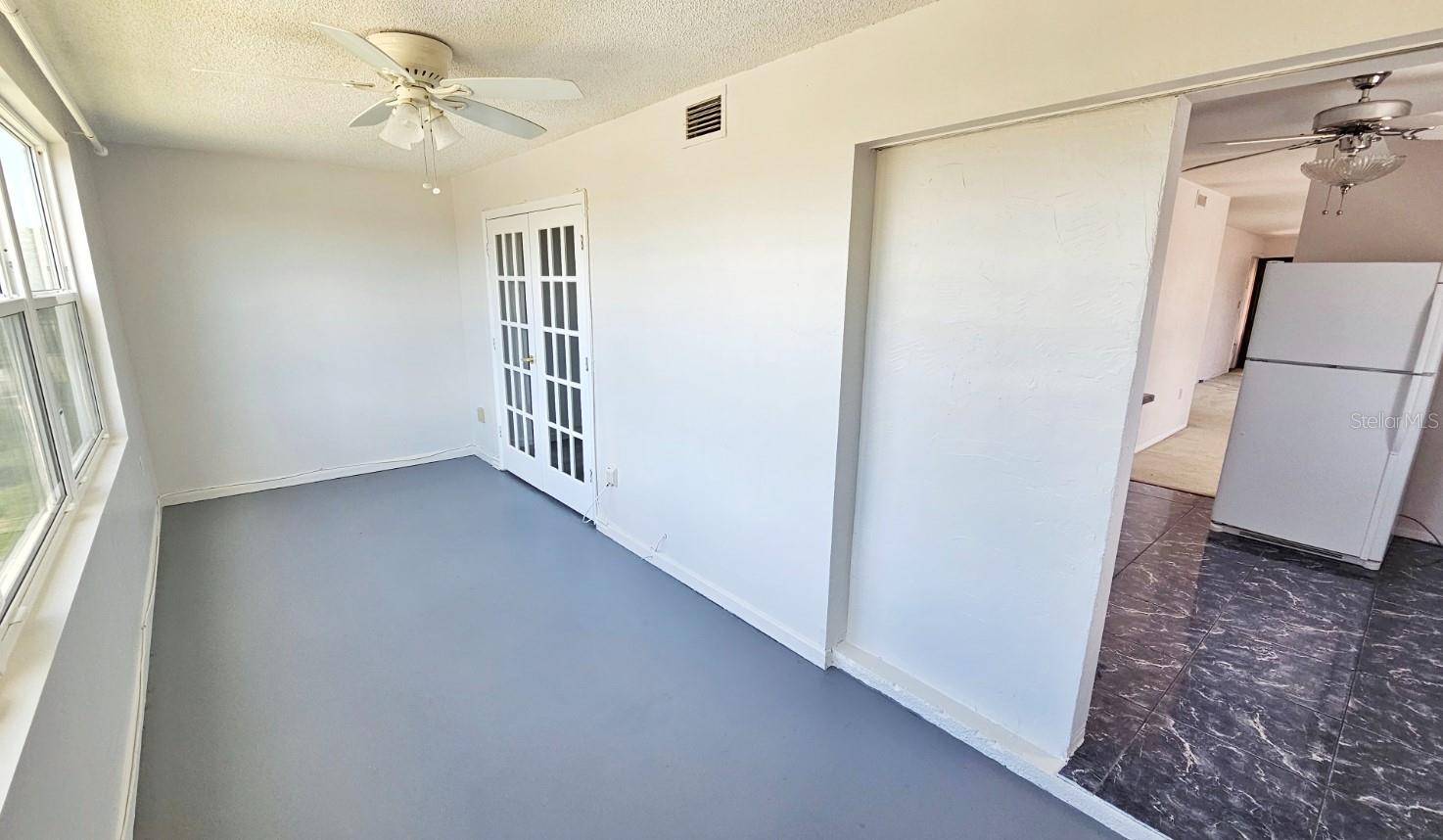 DISSTON PLAZA APTS CONDO - Residential Lease