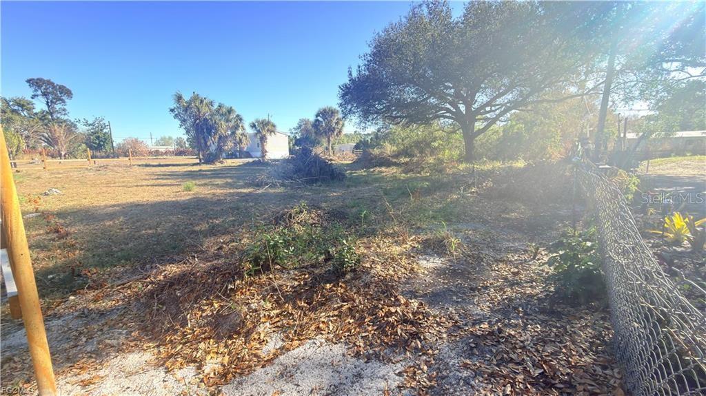 SUNCOAST ESTATES - Land