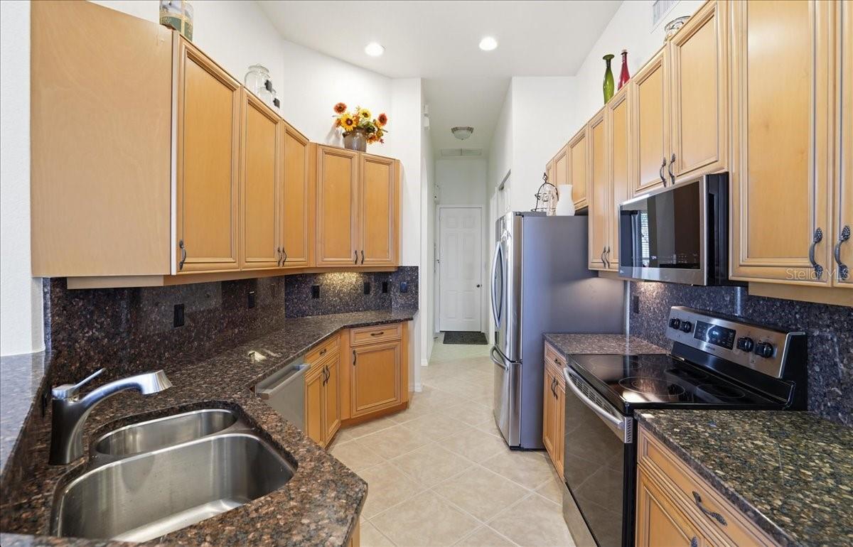 CASCADES AT SARASOTA PH IIIA - Residential