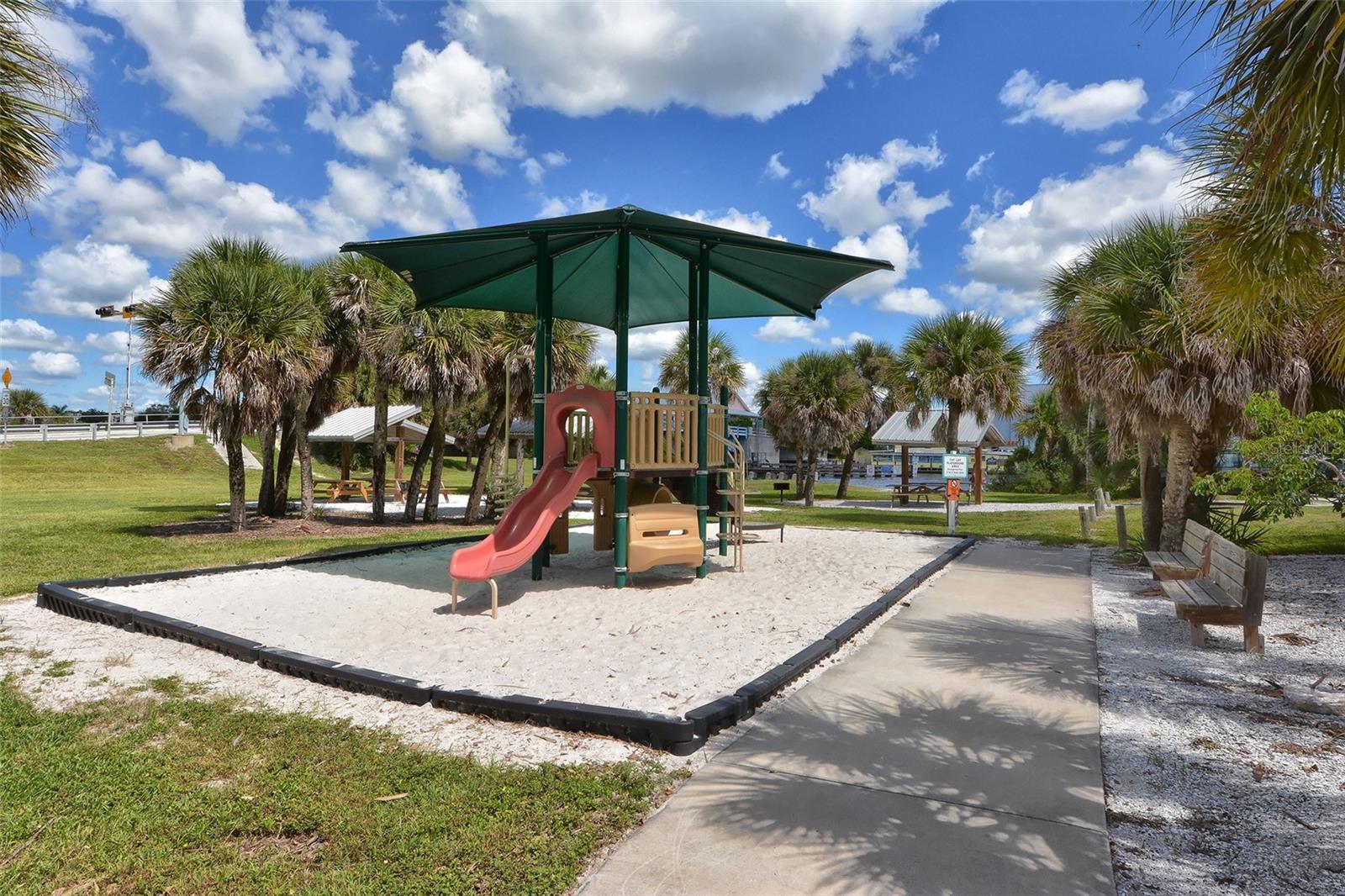 SORRENTO PARK - Residential