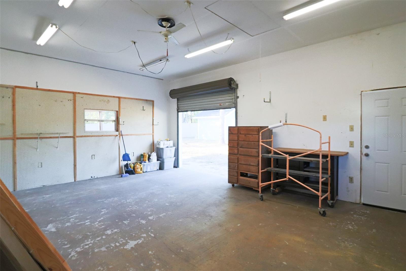 ROLLING HILLS UN 04 - Residential