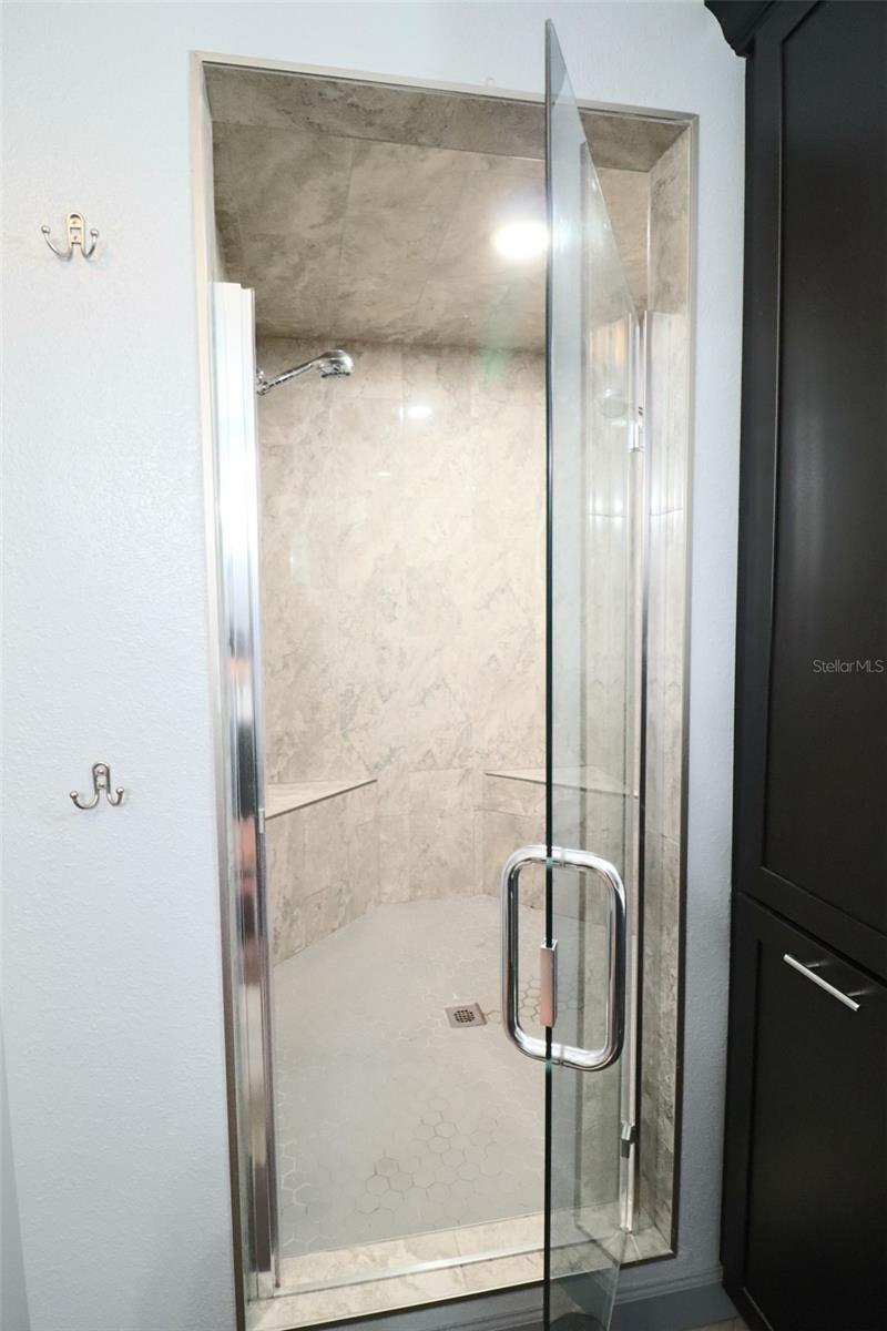 ROLLING HILLS UN 04 - Residential