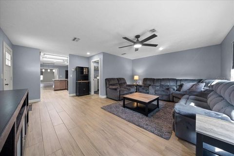 Tiny photo for 6548 SW 136th Court Road, Ocala, FL 34481 (MLS # OM713552)