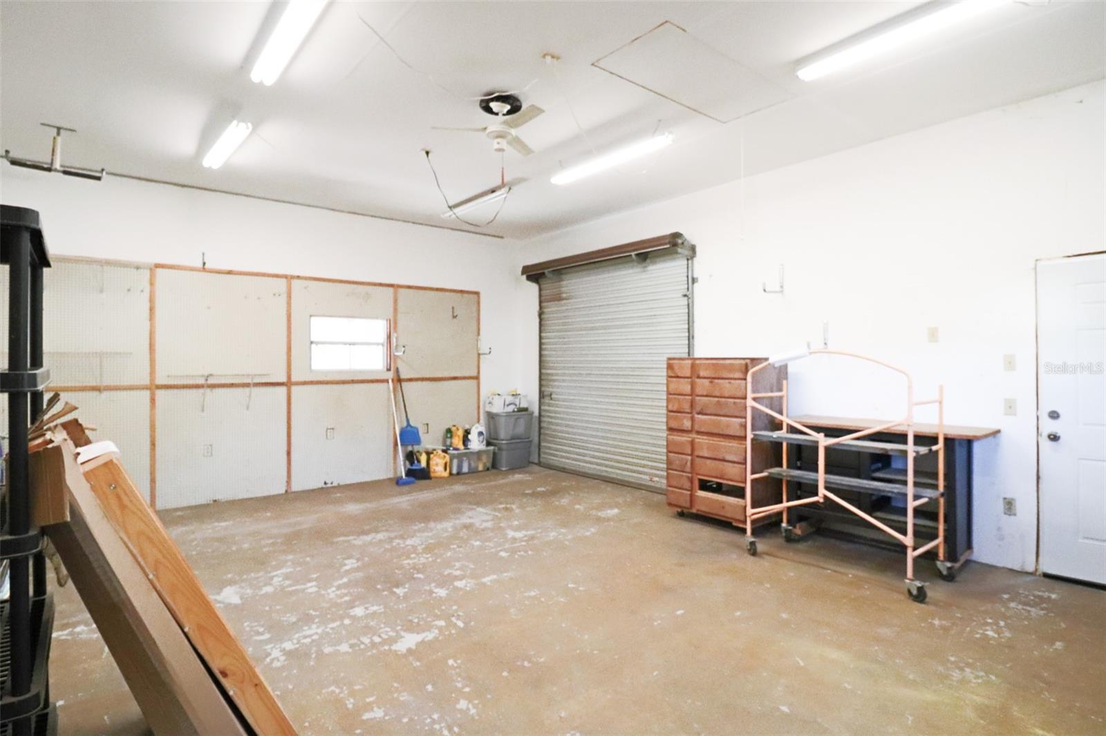 ROLLING HILLS UN 04 - Residential