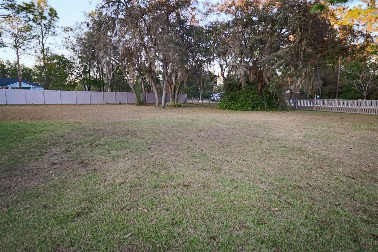 ROLLING HILLS UN 04 - Residential