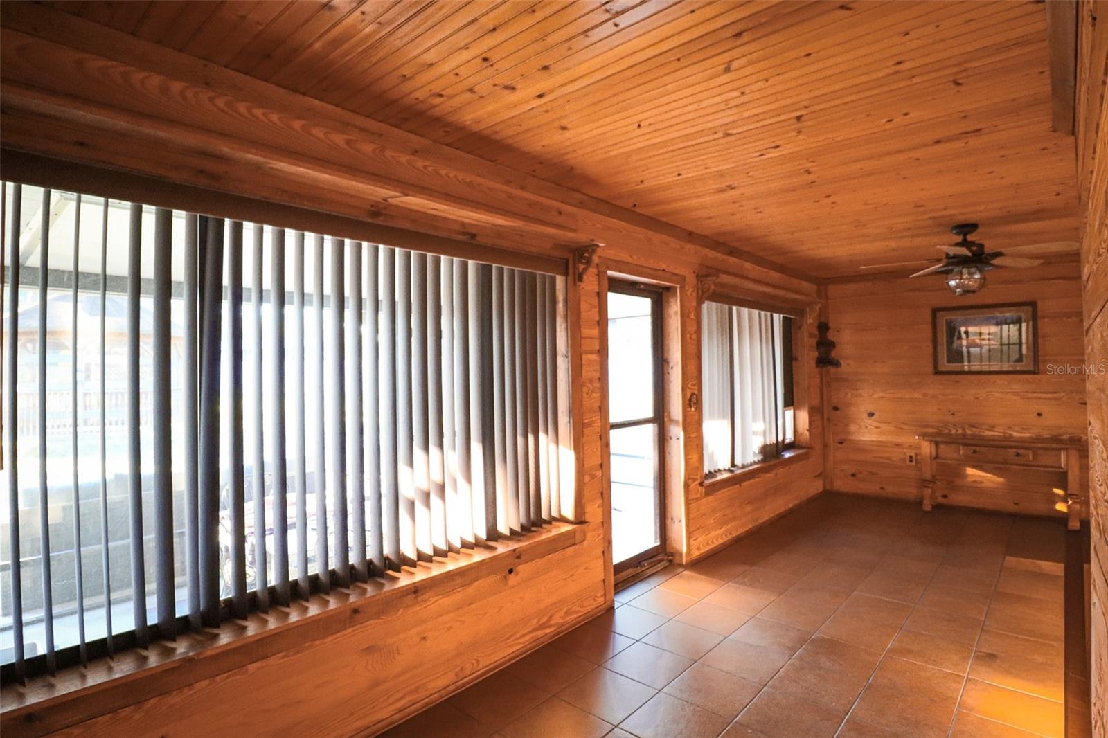 ROLLING HILLS UN 04 - Residential