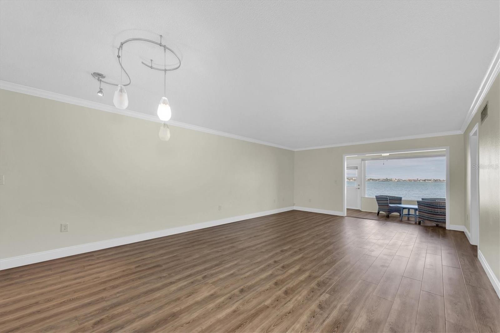 280 126TH AVENUE 103