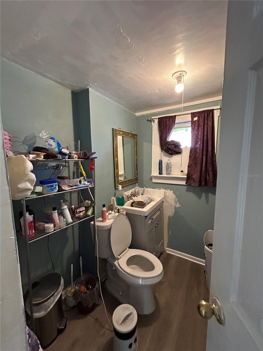 BEACON SQUARE - Residential