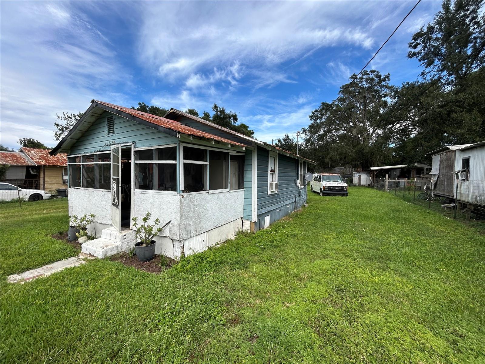 BEACON SQUARE - Residential