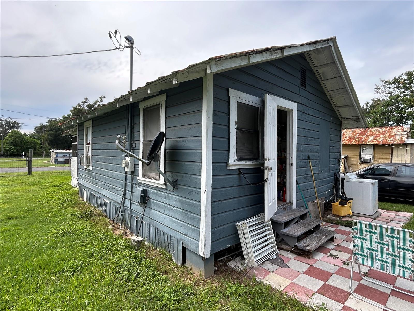 BEACON SQUARE - Residential