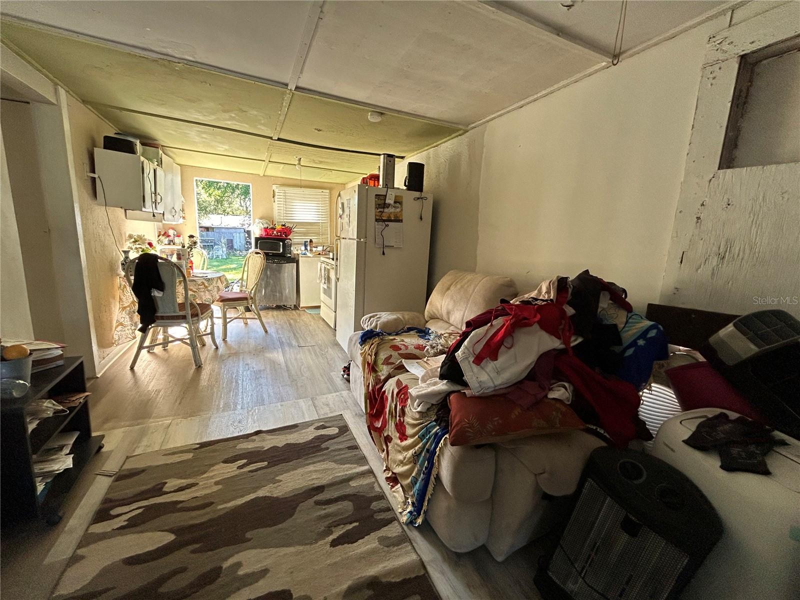 BEACON SQUARE - Residential
