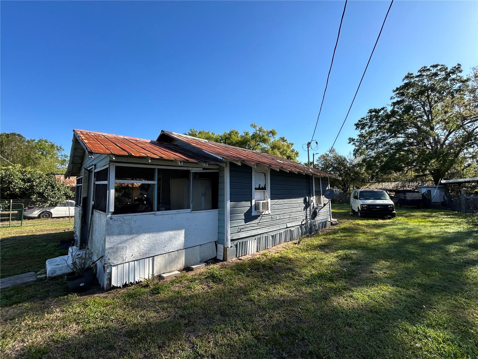 BEACON SQUARE - Residential