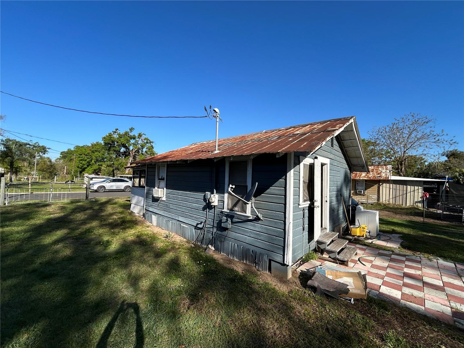 BEACON SQUARE - Residential